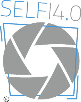 Logo Selfie 600px Logo Selfie 600px